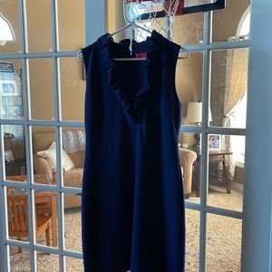 Lilly Pulitzer Tisbury shift dress in navy blue.